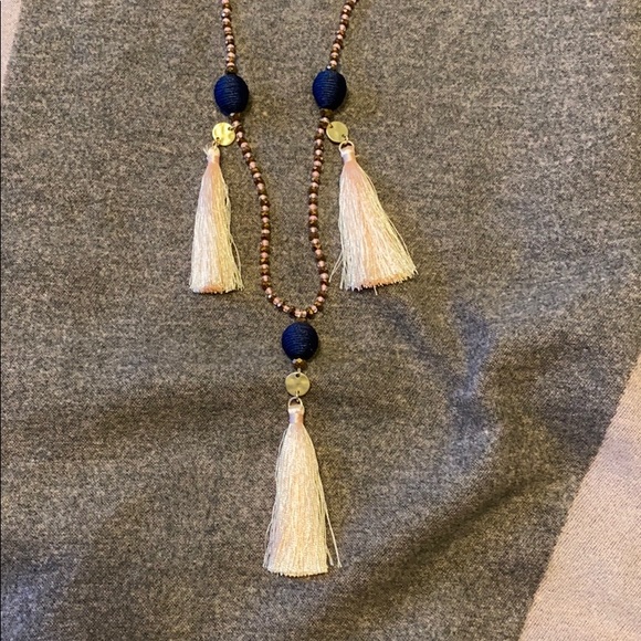 Long Tassel Necklace 38” Long and so cute!! - Picture 3 of 9